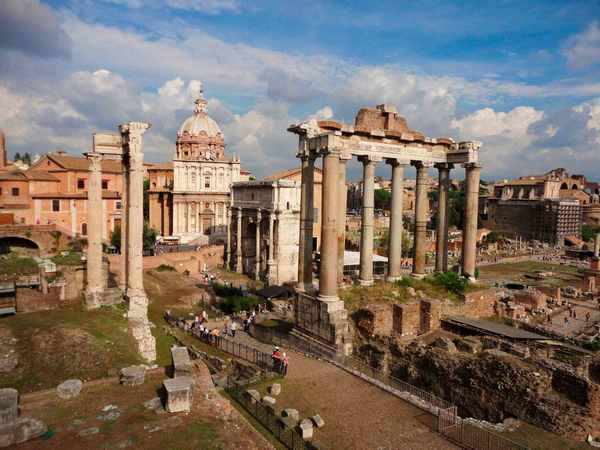 руины древнего Рима