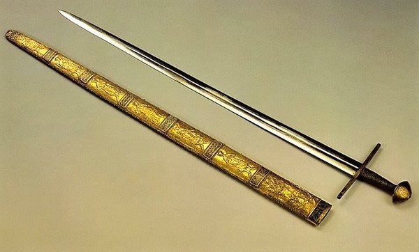 середньовічний меч